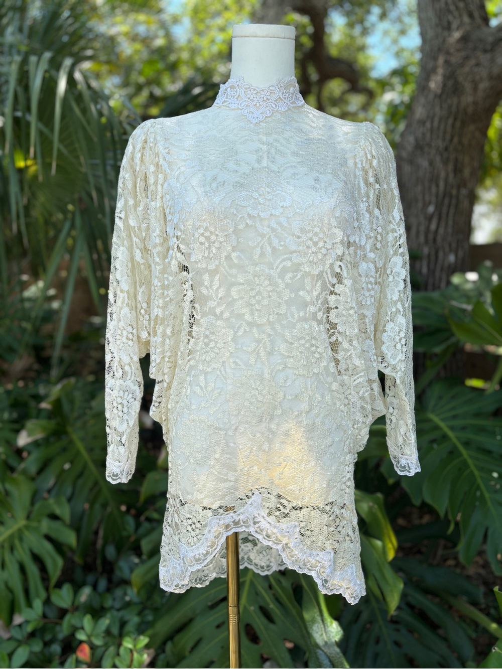 Vintage 1970s Victorian Revival Ivory Lace top